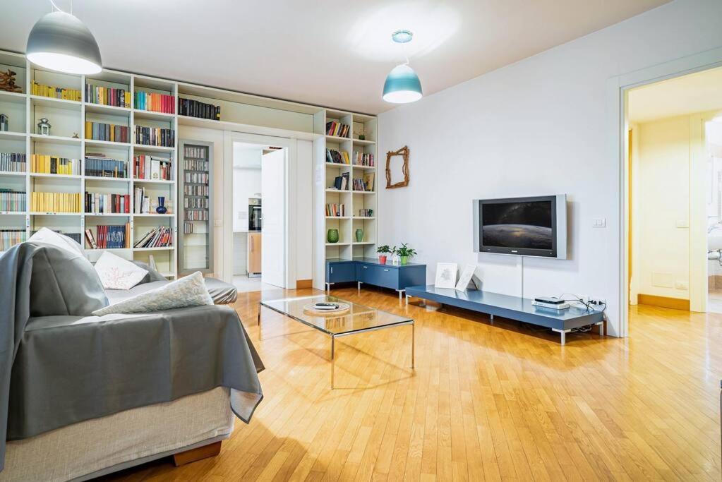 Broletto Park Apartment - Affitti Brevi Italia Lecco Kültér fotó